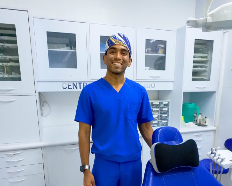 Dr Paul Araiza Dentista